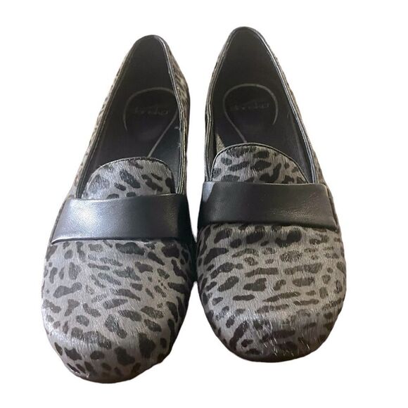 Dansko Oksana Sz EU 41 US 10.5 Grey Leopard Print Calf Hair Slip On Loafer Shoes - Picture 2 of 7
